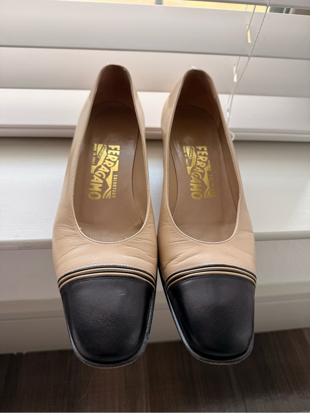 Salvatore Ferragamo Beige and Black Two-Tone Leather Flats